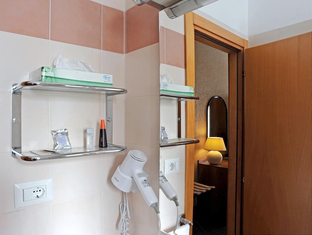 Tuscia Hotel Viterbo Pokoj fotografie